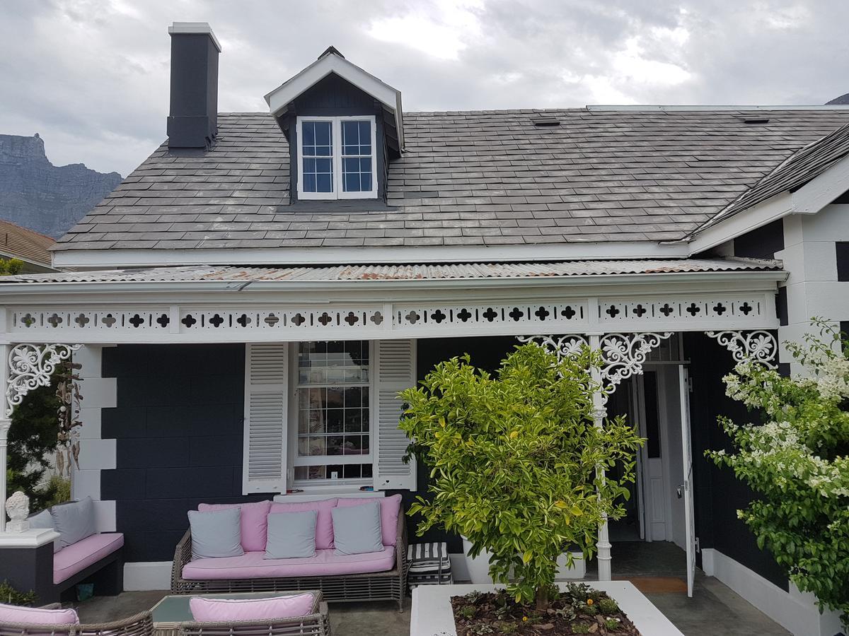 Gilmour Hill Bed & Breakfast Cape Town Exterior photo