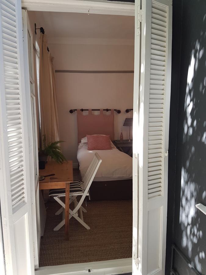 Gilmour Hill Bed & Breakfast Cape Town Exterior photo